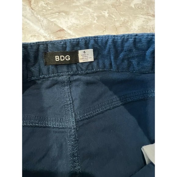 BDG Navy Corduroy skirt size 6 - Picture 2 of 4